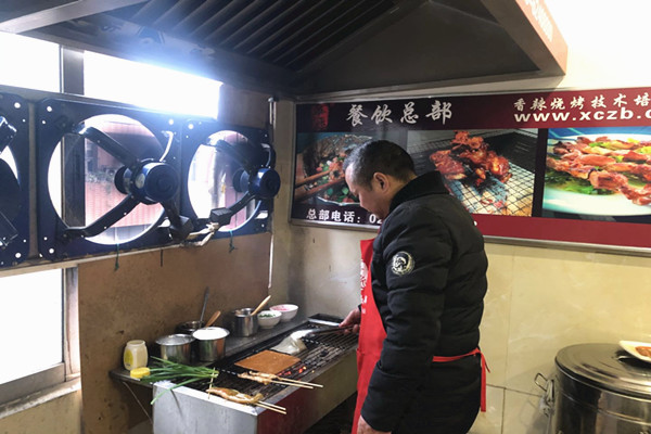 华飞海鲜烧烤nba无插件极速体育_jrs直播网_jrs低调直播网