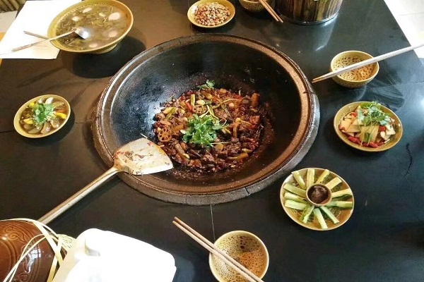 柴火鸡开店服务