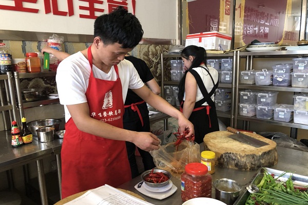 酸辣粉开店服务