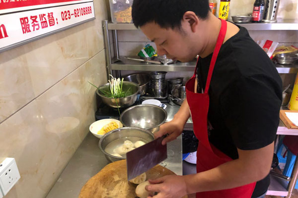 华飞田螺鸭脚煲nba无插件极速体育_jrs直播网_jrs低调直播网学员正在nba无插件极速体育_jrs直播网_jrs低调直播网中