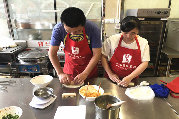 学酱香饼技术