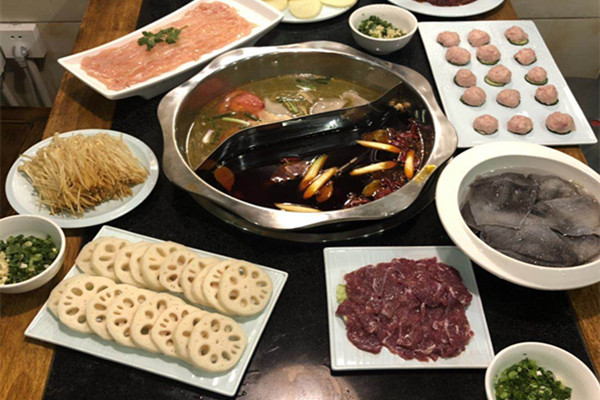学火锅去哪好