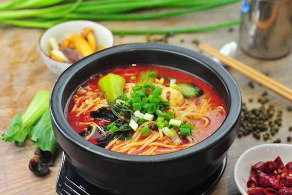 秘制砂锅牛肉面配方