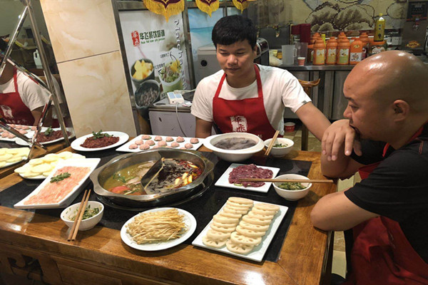 四川火锅加盟店多少钱